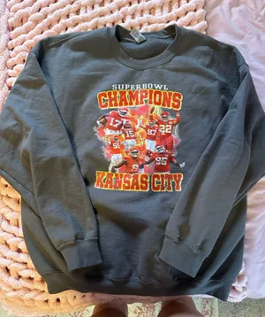 Kansas City Chiefs Sweatshirt Size XL thumbnail 1