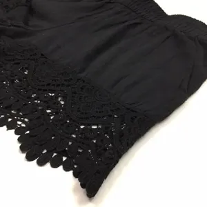 Women’s H & M Embroidered Shorts thumbnail 3