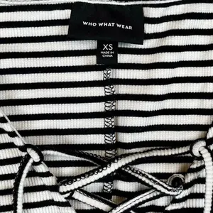 Who What Wear Black White Striped Lace Up Neck Long Sleeve Bodysuit XS thumbnail 5