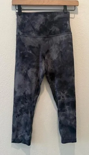 LULULEMON Align‎ Crop Leggings 21" in Diamond Dye Pitch Grey Graphite Size 4 thumbnail 1