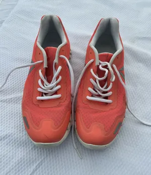 Reebok Coral/White Low-Top Athletic Sneakers thumbnail 1