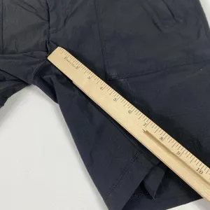 Athleta Shorts Womens‎ 6 Black Bermuda Nylon Spandex Pockets Elastic Waist thumbnail 5