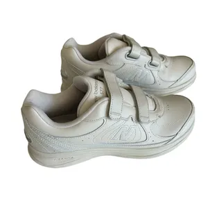 New Balance Walking Shoe WW577Hv1, Bone
Hook & Loop, size 10.5, NWT Display thumbnail 2
