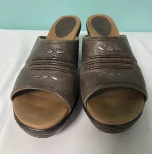 KRAVINGS Brown LEATHER HEELED CLOGS WOMENS SIZE 10M S-399‎ thumbnail 1