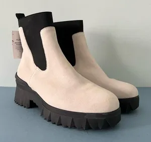 Nurture‎ Denali White Suede Water Resistant Lug Sole Platform Chelsea Boots thumbnail 1