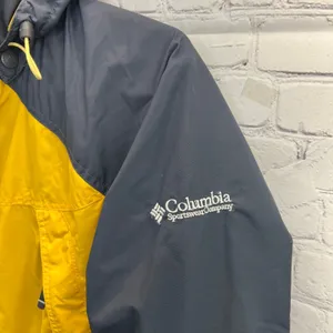 Columbia Interchange Core Jacket Women's‎ L Yellow Hooded Packable Rain Shell thumbnail 8