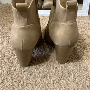 Chunky boots thumbnail 4