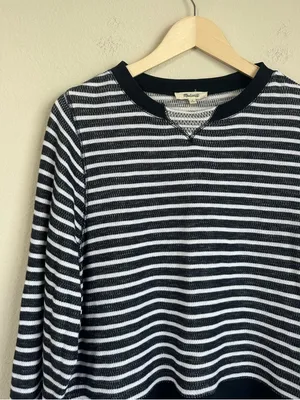 Madewell Relaxed Long Sleeve Crewneck Sweatshirt Tee in Stripe thumbnail 3