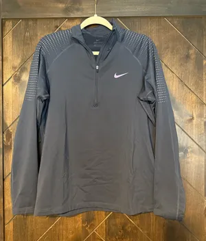 Nike Dri-Fit Women’s Quarter-Zip Pullover Purple thumbnail 1