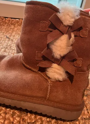 Tan Bow Tie Boots Brown Size 8 thumbnail 1