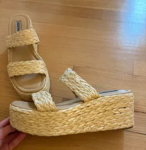 Steve Madden Platform Sandals thumbnail 1