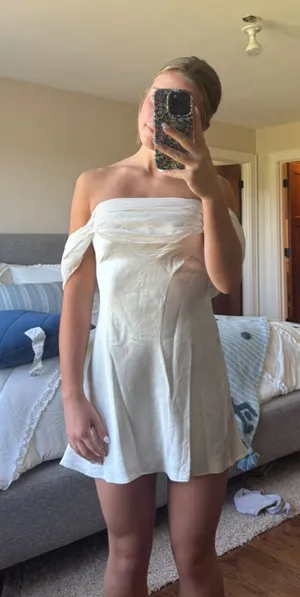 Princess Polly Homecoming dress thumbnail 1
