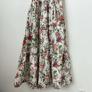 ANTHROPOLOGIE The Somerset Puff Sleeve Edition Floral Rose Printed Dress Size: S thumbnail 12