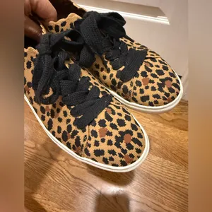 Kate Spade Abbie Sneakers size 7.5 thumbnail 8