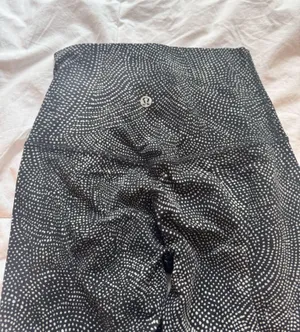 Black Lululemon Leggings thumbnail 3