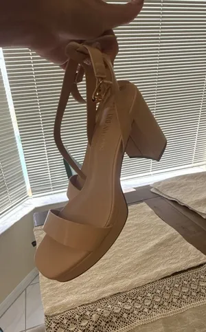 Dream Pairs Women's Nude Open Toe Ankle Strap Chunky Sandals thumbnail 1