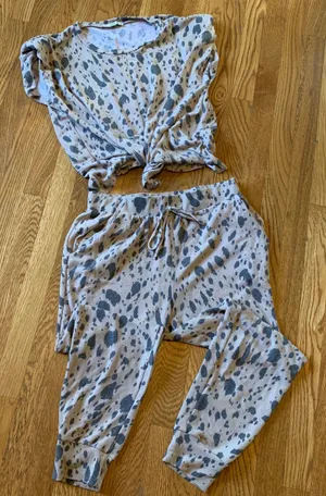 Loungewear matching set Allover Print jogger set size L Size L thumbnail 2