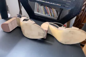 Heels thumbnail 4