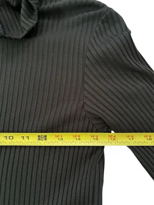 Vintage 90’s Pretty Girl Y2K Black Ribbed Turtleneck Sweater Women’s Size XL thumbnail 5