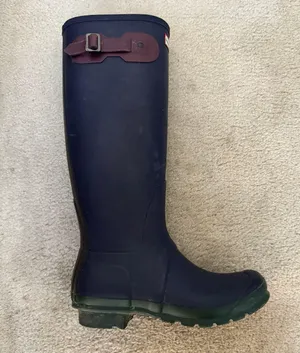 Hunter Original Tall Rain Boots thumbnail 1