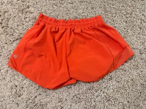 Lululemon hottie hot shorts thumbnail 3