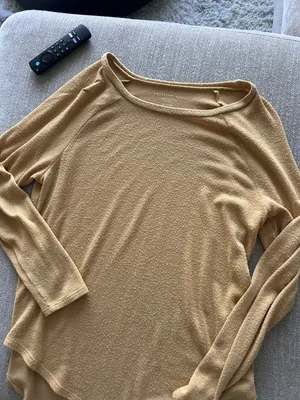 American Eagle Outfitters Long Sleeve Shirt thumbnail 3