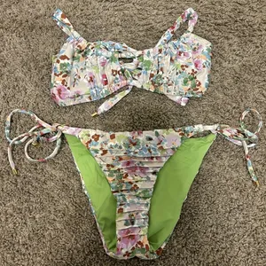 Isabella Rose Bikini Set Green thumbnail 1