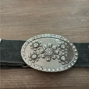 - Gray belt with metal flower and stone detail buckle y2k thumbnail 3