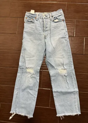 Levi jeans  thumbnail 1