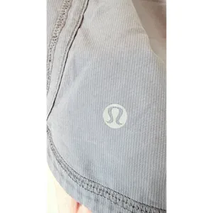 Lululemon Speed Up Shorts Womens 4 Grey Striped Waistband Neon Zip Running‎ 2.5" thumbnail 5