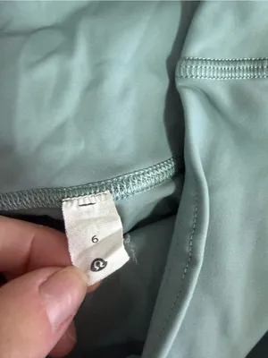 Lululemon In Movement Tights Size 6 Teal 25” Leggings Everlux thumbnail 4