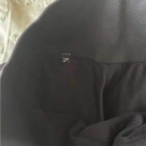 Gymshark S Black Leggings and Black Long Sleeve Top thumbnail 7