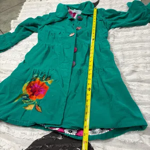 Whimsical vibrant green Judith March coat Measure Like Small Satin lined Boho thumbnail 14