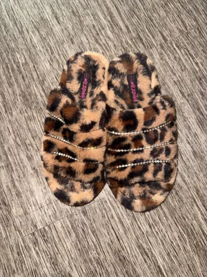 Cheetah slippers Brown Size 6 thumbnail 2
