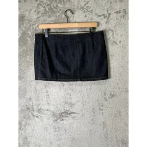 Retrofete Nyla Denim Micro Mini Skirt‎ Gold Zip Y2K Baddie It Girl Dark Wash Med thumbnail 4