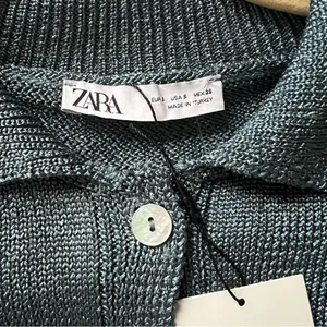 Zara women's Blue Knit Shirt size S thumbnail 4
