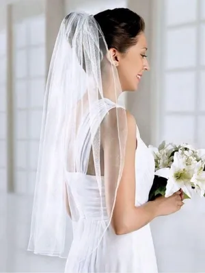 NWT Bridal Veil Elegant and Simple with comb thumbnail 1