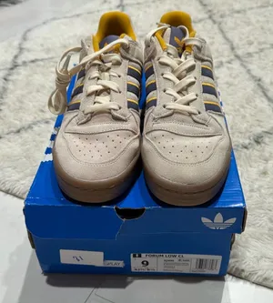 Men’s Adidas Forum Low Shoes thumbnail 1