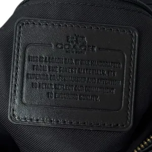 Coach "Crosby" Double Zipper Leather Purse Black Capsule‎ Luxury Old Money Chic thumbnail 9