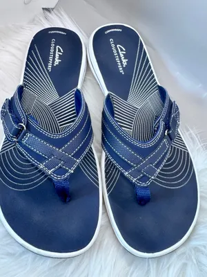 Clarks Navy Adjustable thong sandals flat cloudsteppers comfortable size 10 thumbnail 3