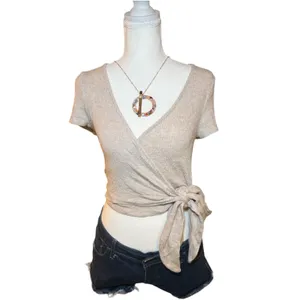 Project Social T x Urban Outfitters‎ Ribbed Knit Wrap Tie-Front Top, Size M thumbnail 3