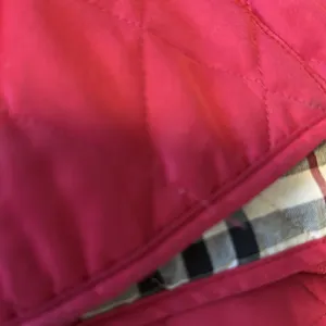 BURBERRY LONDON Women’s Red Diamond Quilted Jacket Size S thumbnail 12