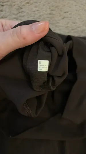 Lululemon Short Leggings thumbnail 2