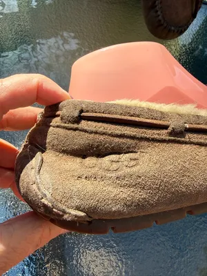 UGG Australia Dakota Brown Sheepskin Moccasin Slippers Shoes Women Size 9 thumbnail 3