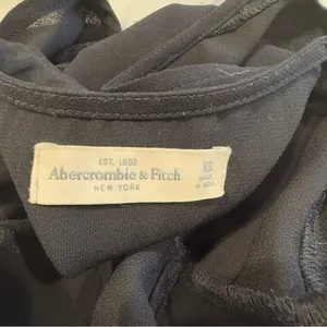 Abercrombie & Fitch Sleeveless Black Wrap Dress thumbnail 10