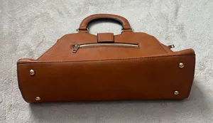 Skinny Purse thumbnail 4