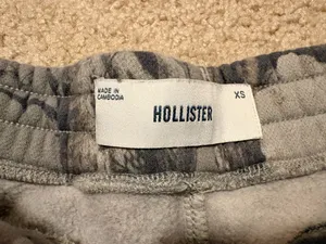 Men's Hollister camo sweat shorts thumbnail 4