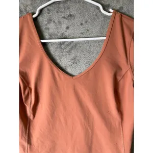 Lululemon Align Long Sleeve Shirt Pink Nulu Athletic Top‎ Women's Size 6 thumbnail 2