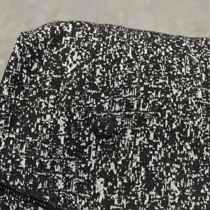 Lululemon Lightly Jacket Womens 6 Black Grey Running Full Zip Thumbholes Workout thumbnail 3