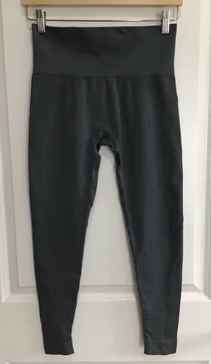 SET ACTIVE Seamless‎ Legging Size M Gray thumbnail 1
